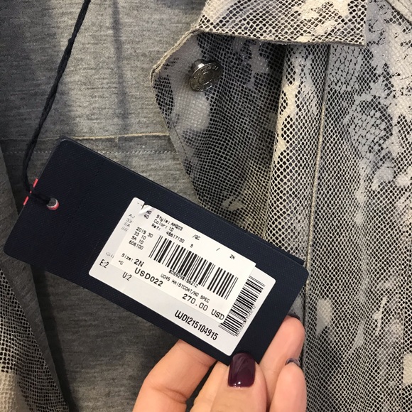 Vest - Picture 6 of 6